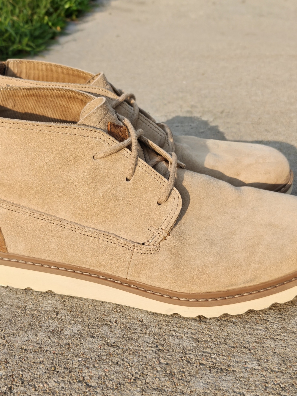 Reef Men's Voyage Boot Size 12 RFOA3626 Brown Suede Leather Cork Sockliner